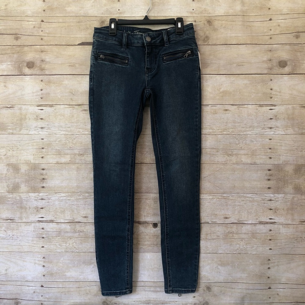 Free people jet low rise skinny Jeans
